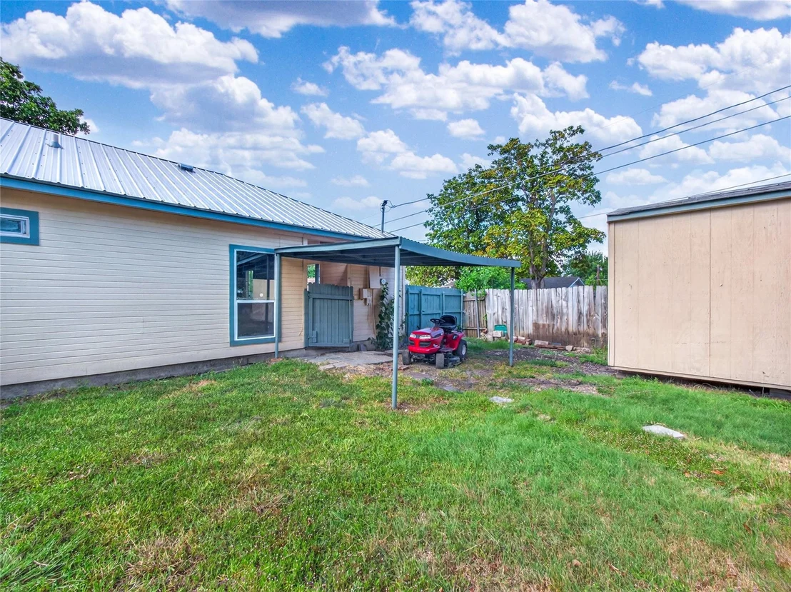 Photo of 403 Davidson DR
