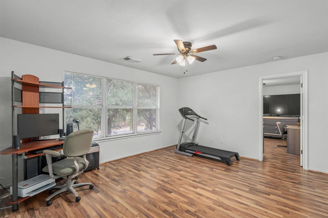 Photo of 4118 N Summercrest LOOP
