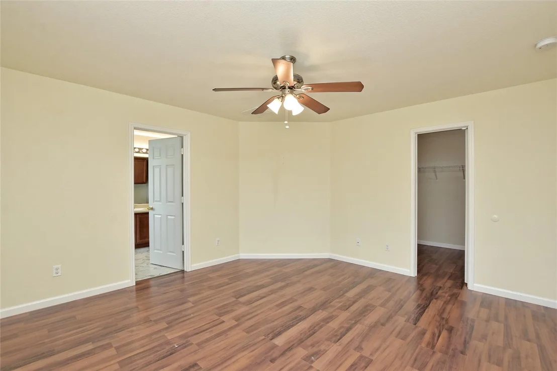 Photo of 18612 Great Falls DR