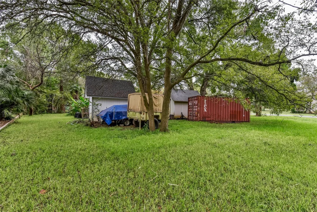 Photo of 1800 Rockcliff RD