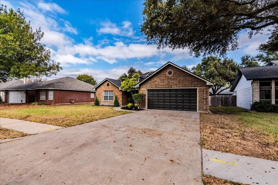 Photo of 2304 Sycamore TRL