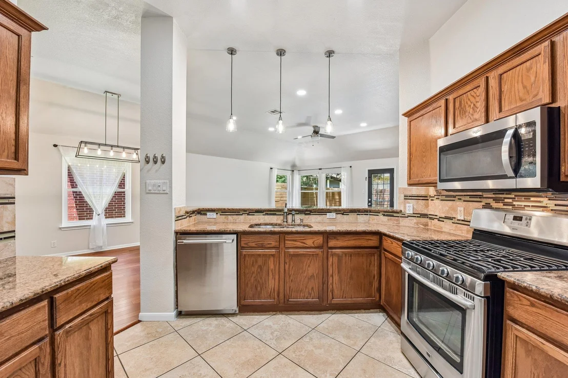 Photo of 5958 Salcon Cliff DR