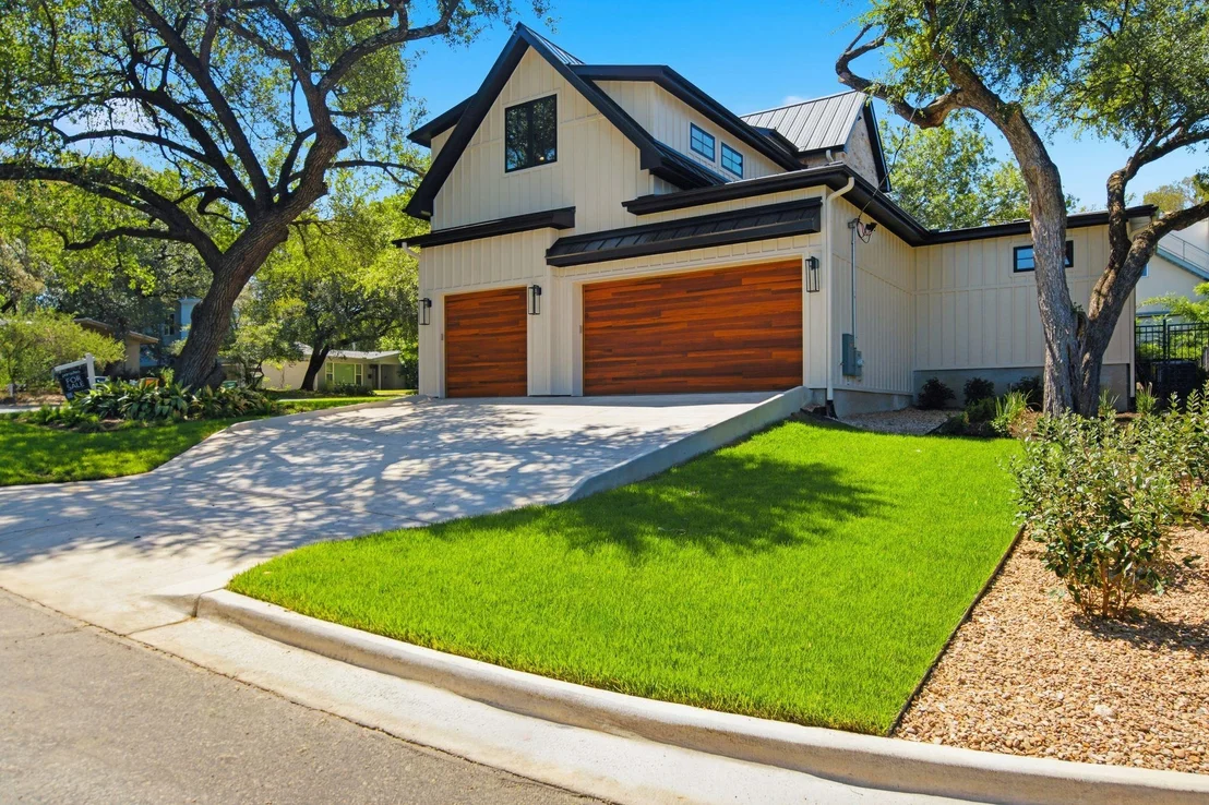 Photo of 2301 Westworth CIR