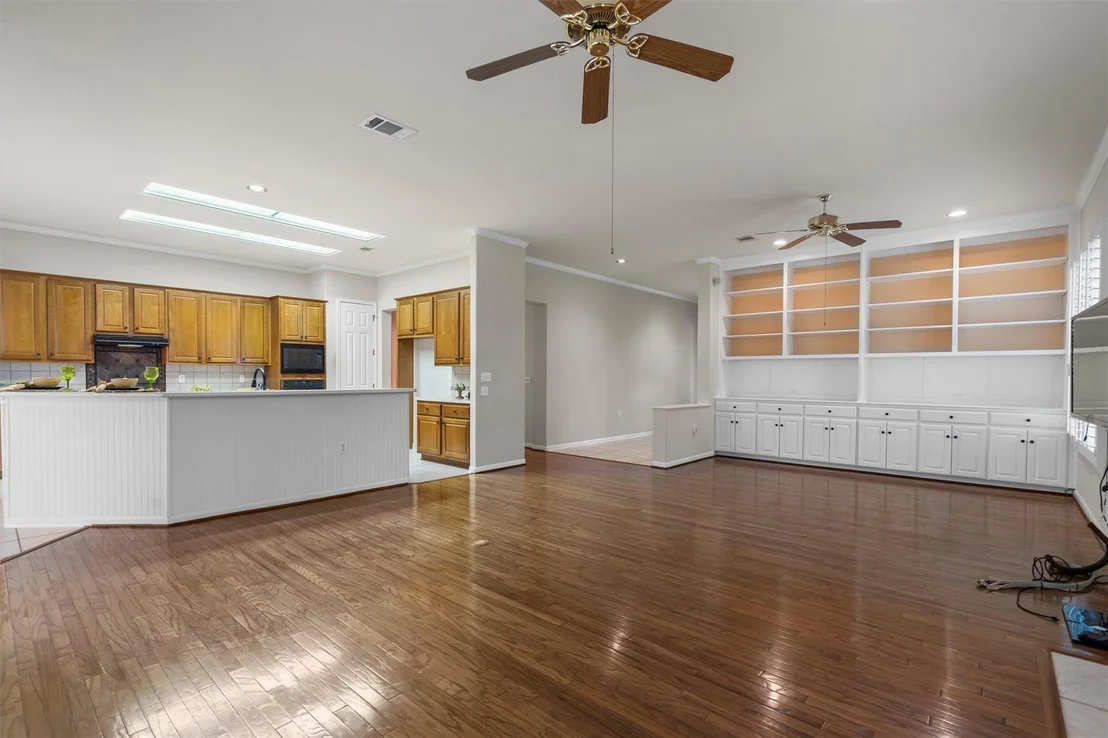 Photo of 106 Swallowtail CIR