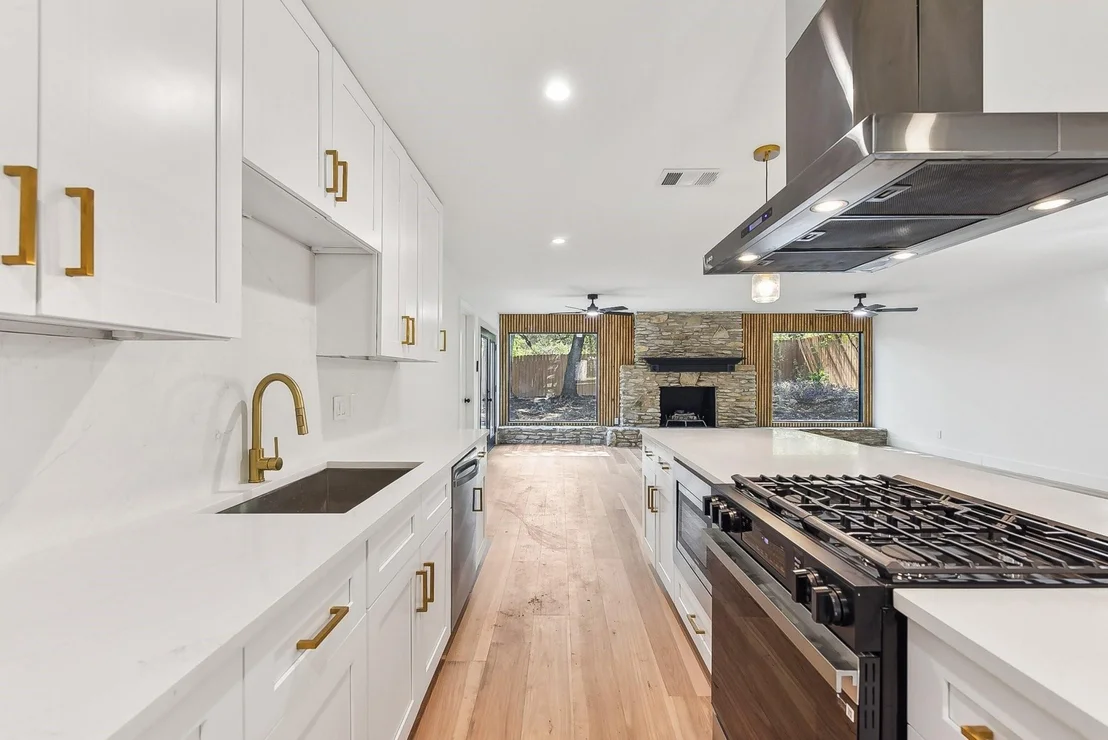 Photo of 909 Austin Highlands BLVD