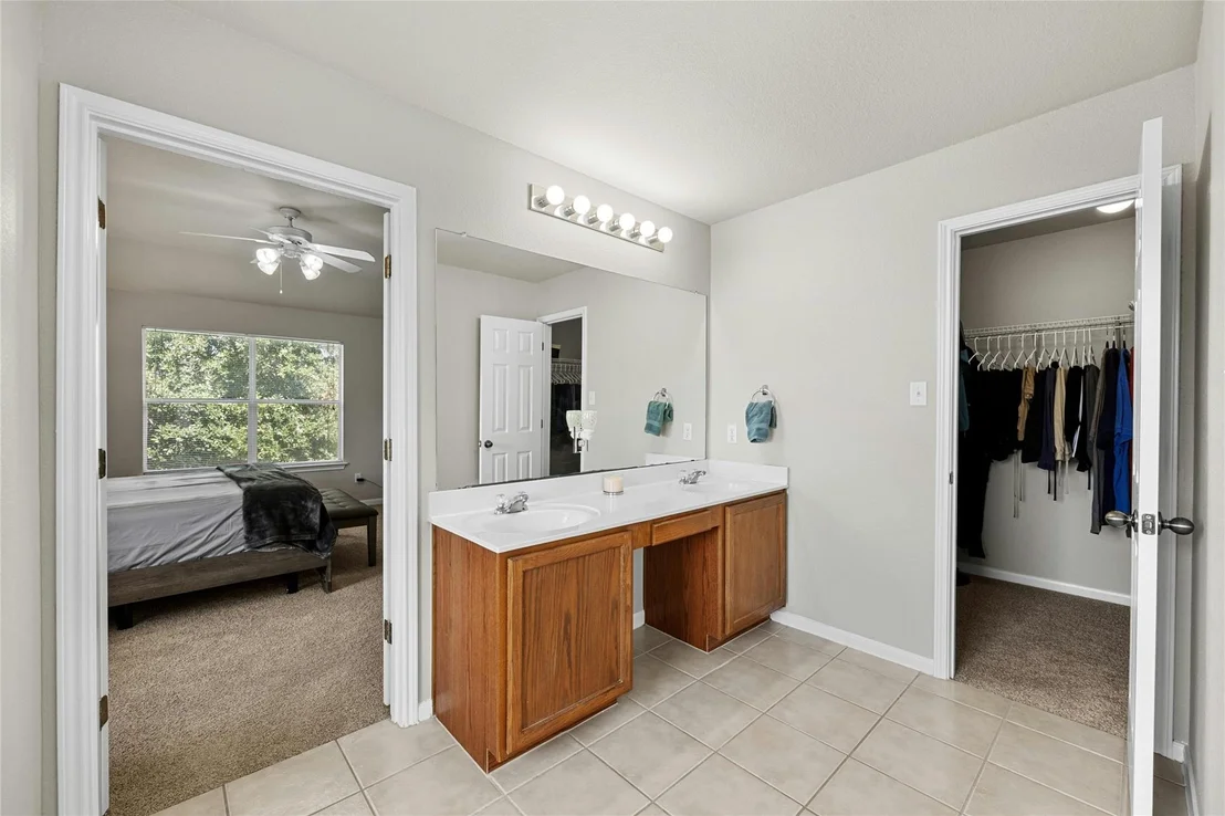 Photo of 1009 Saint Helena DR
