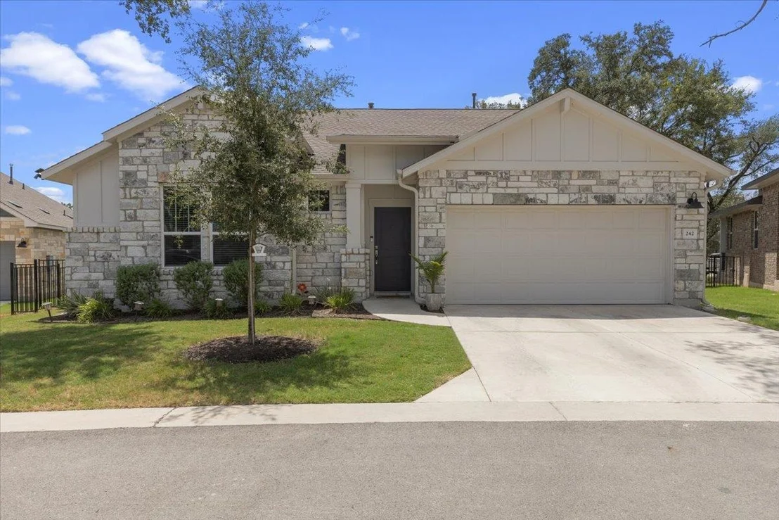 Photo of 242 Reveille DR