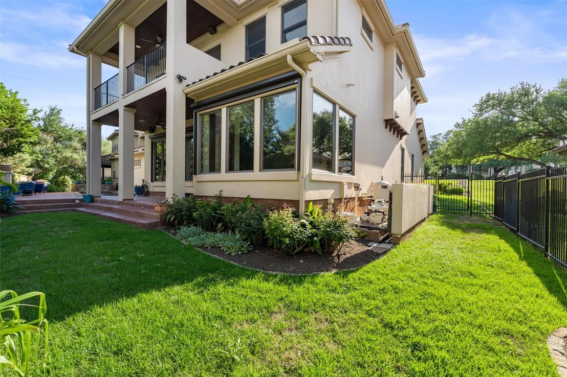Photo of 11 Hightrail WAY