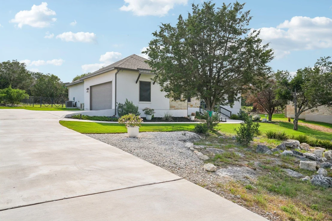 Photo of 134 High Point CIR
