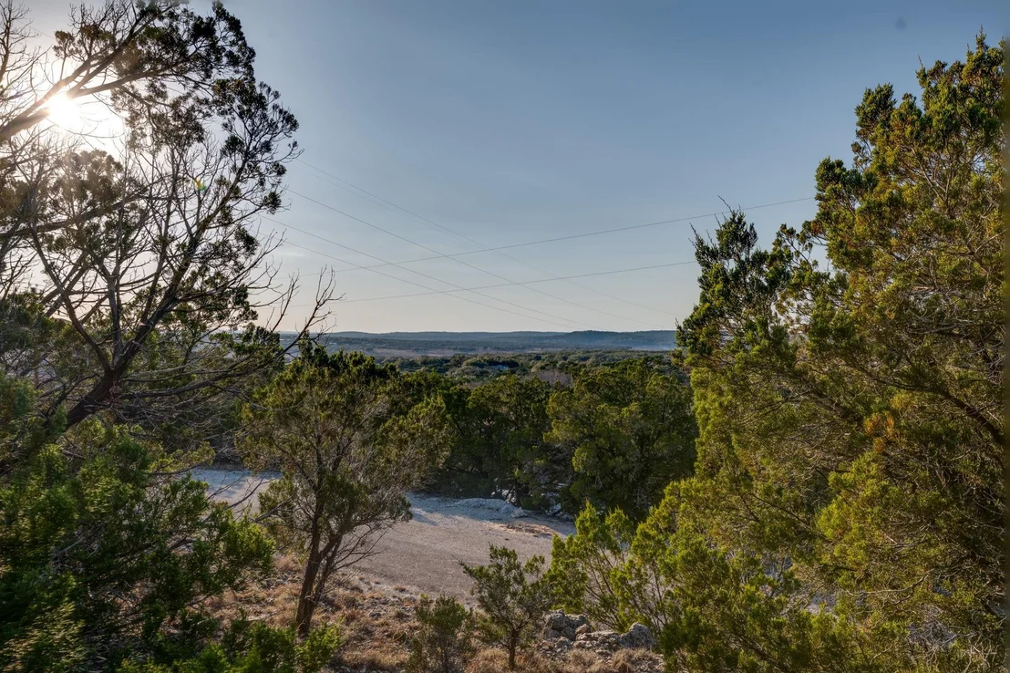 Photo of 7020 Live Oak DR