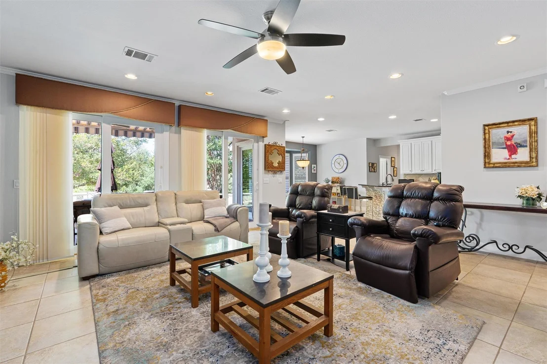 Photo of 301 Goose Island DR