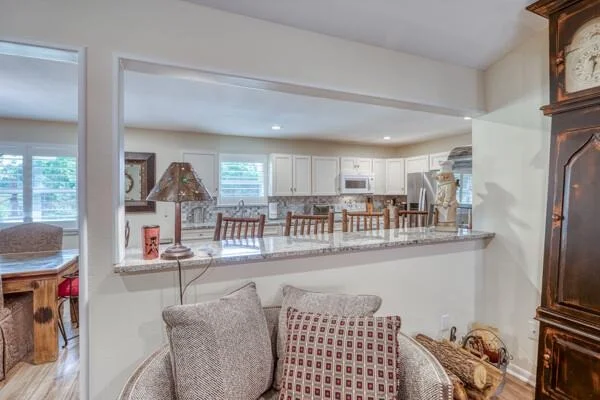 Photo of 215 E McGee TRL