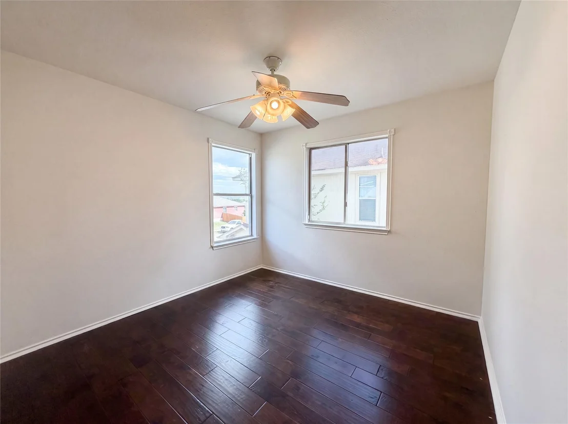 Photo of 5810 Vasey BLVD