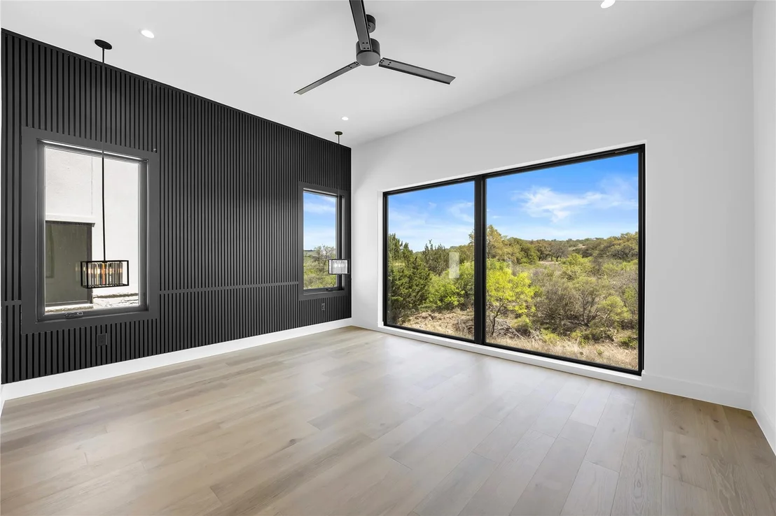 Photo of 206 Azalea LOOP