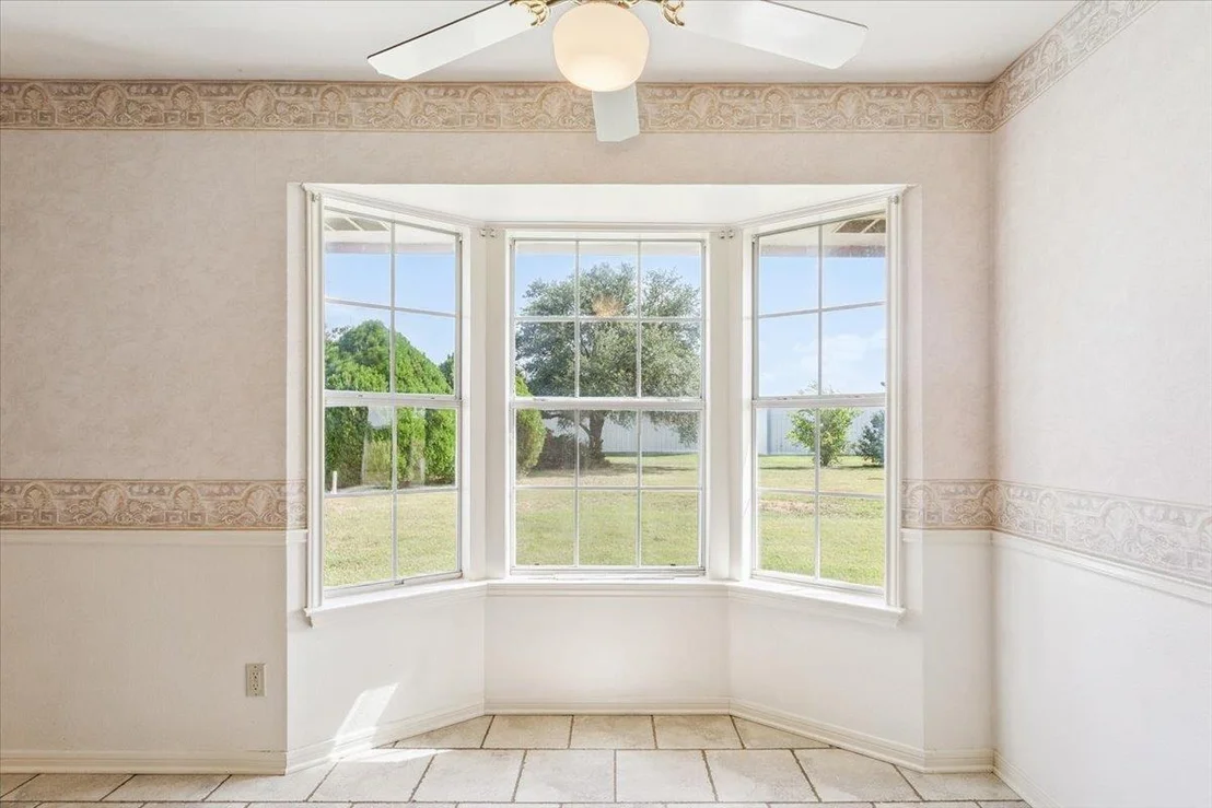 Photo of 2465 Old Waco RD