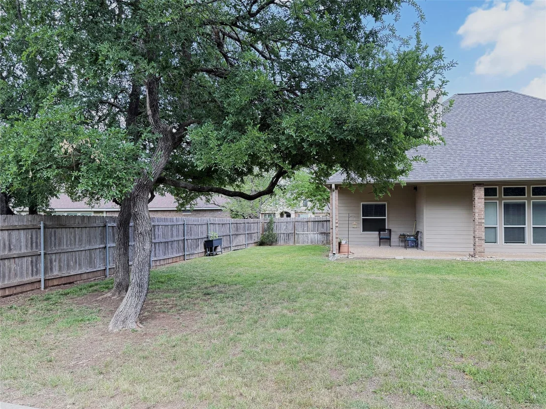 Photo of 3004 Amber Forest TRL