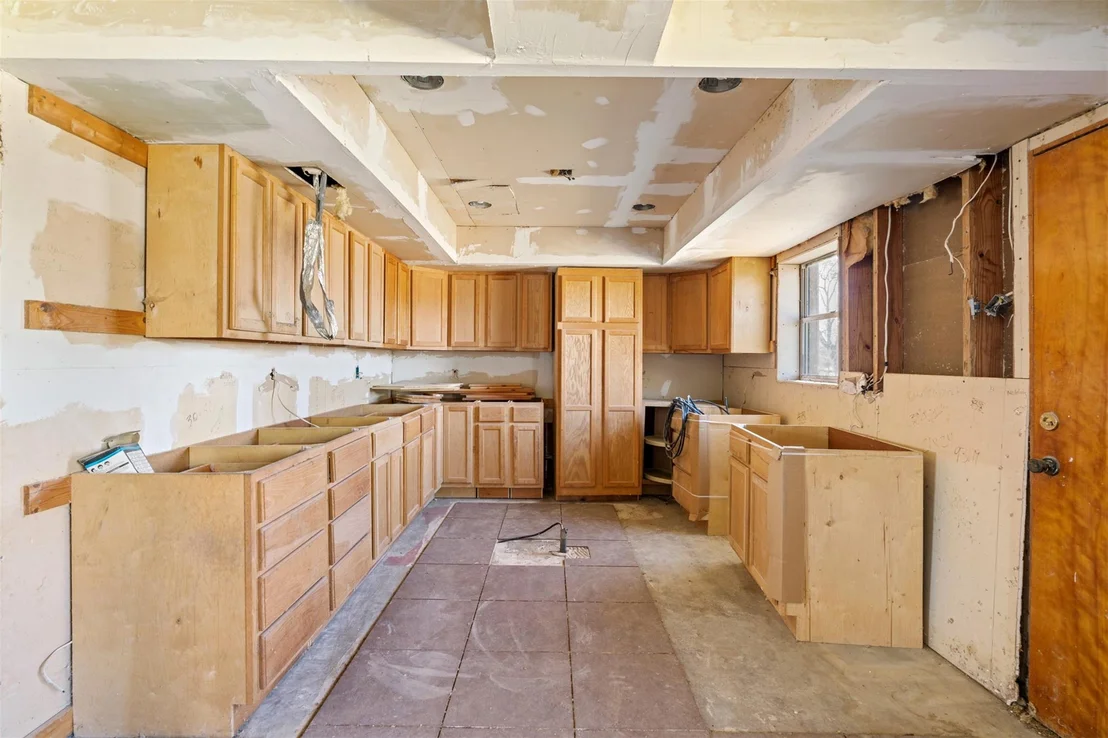 Photo of 230 County Road 422