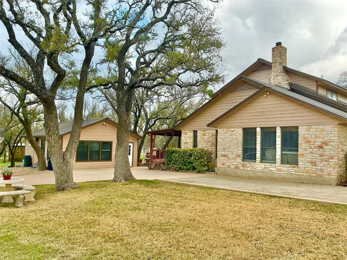 Photo of 2501 County Road 228