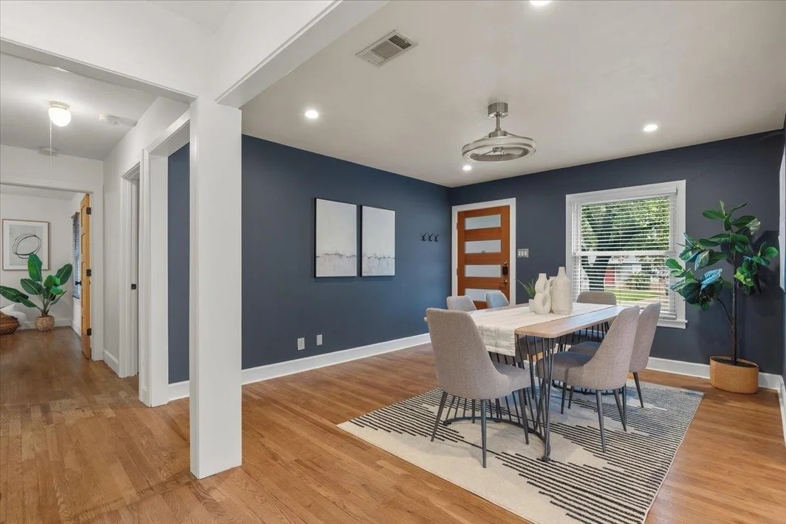 Photo of 5705 Duval ST