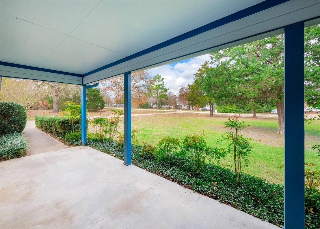 Photo of 137 Blanket Flower DR