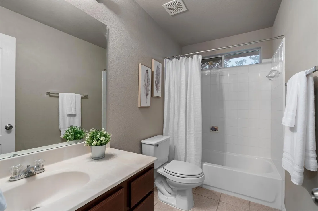 Photo of 3736 Pine Needle CIR