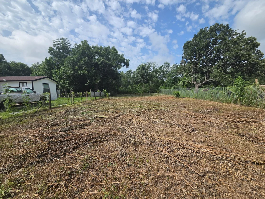 Photo of 327 HOUSTON ELGIN, TX 78621 ST