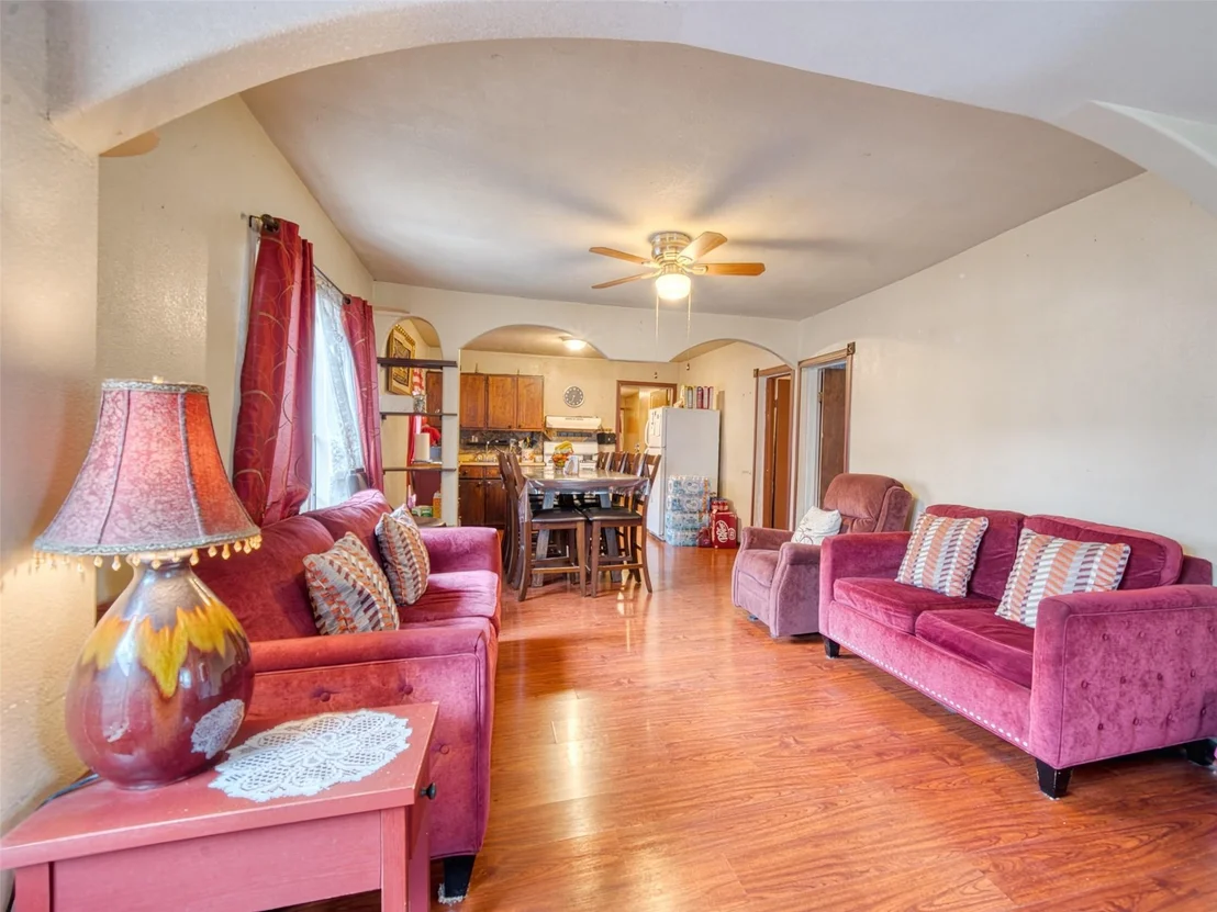 Photo of 2900 Castro ST