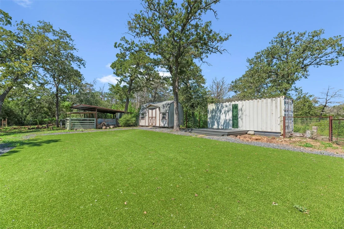Photo of 180 Ironstone RD