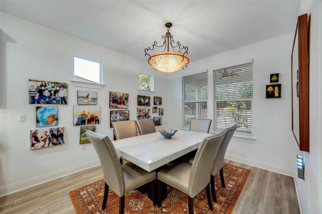 Photo of 331 Kitty Hawk RD