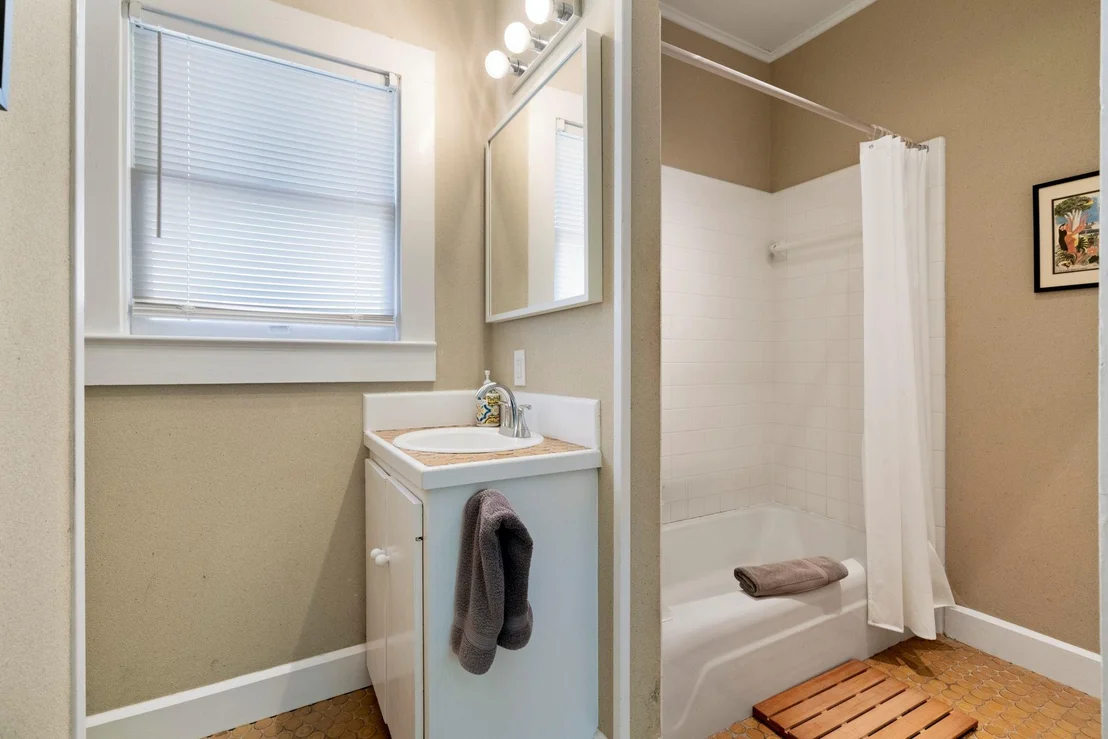 Photo of 3102 Hemphill PARK