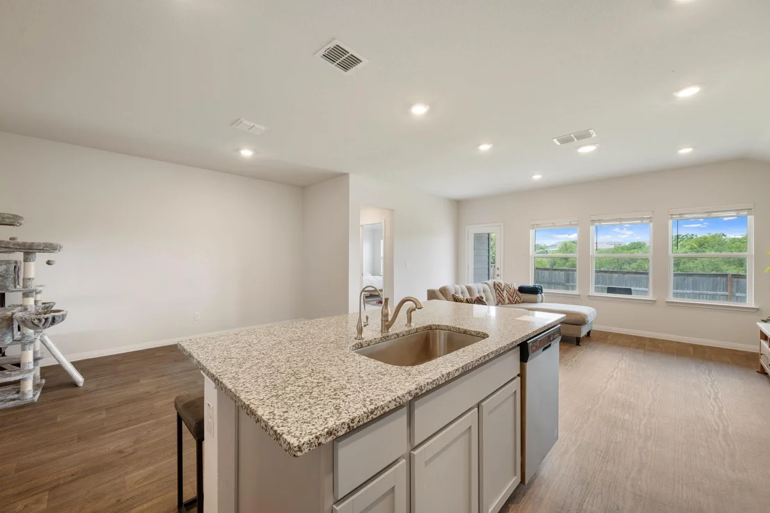 Photo of 13908 Mamie Eisenhower RD