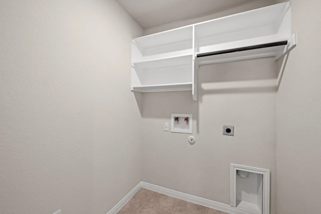 Photo of 200 Longmount CV