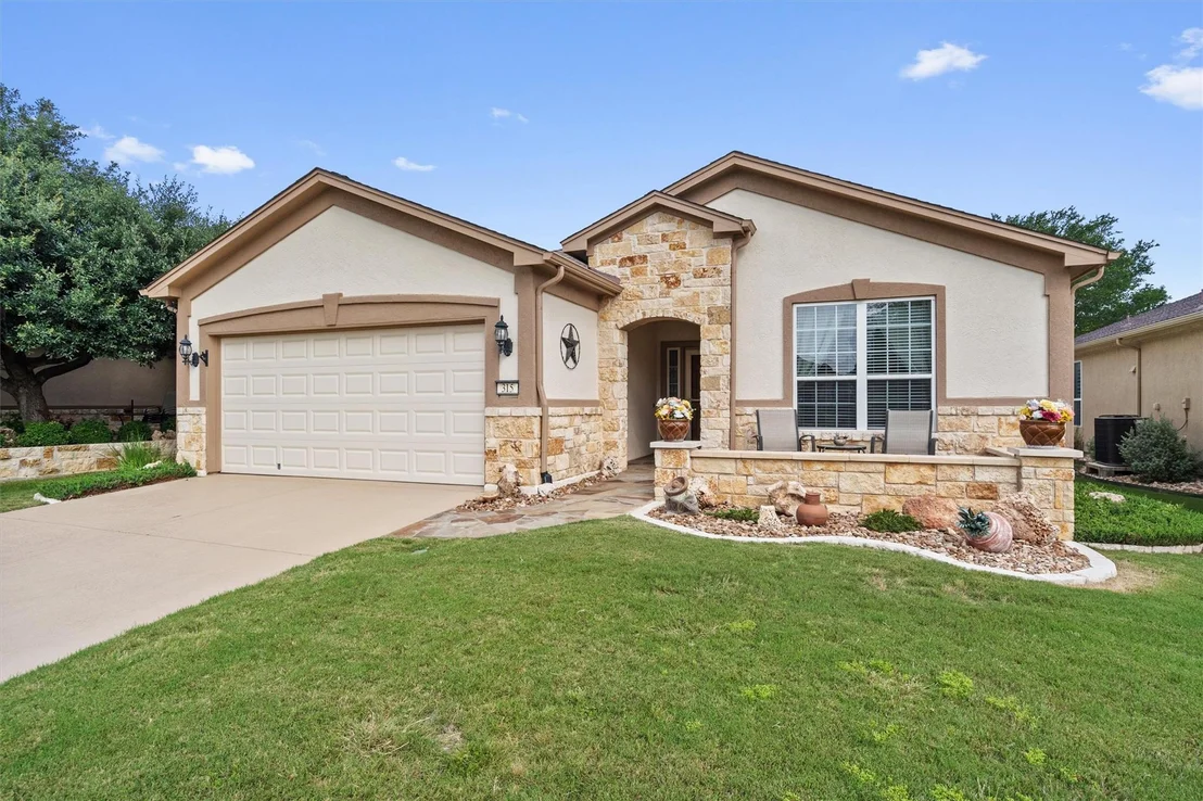 Photo of 315 Cooper Lake DR
