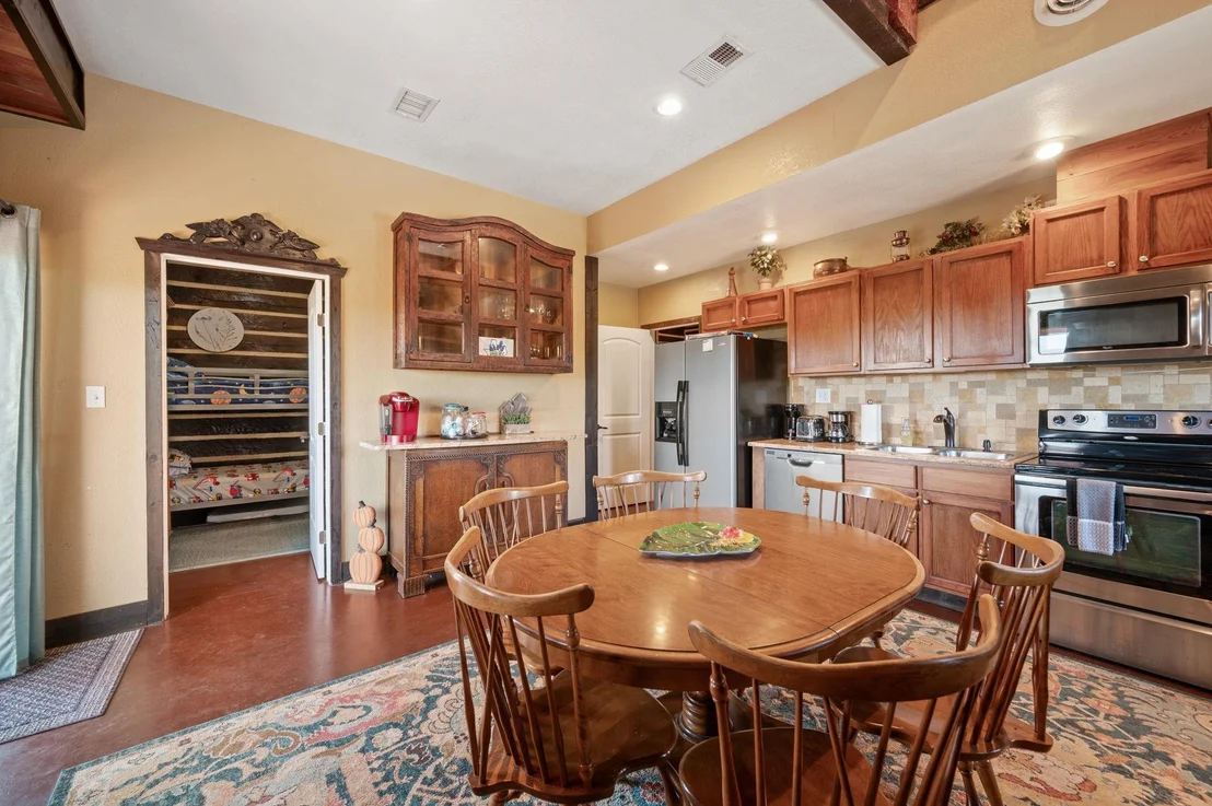 Photo of 28525 Paradise Manor DR