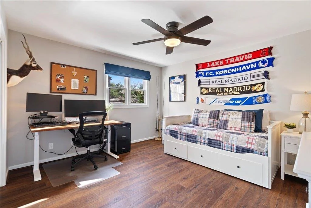 Photo of 110 West Eagle DR