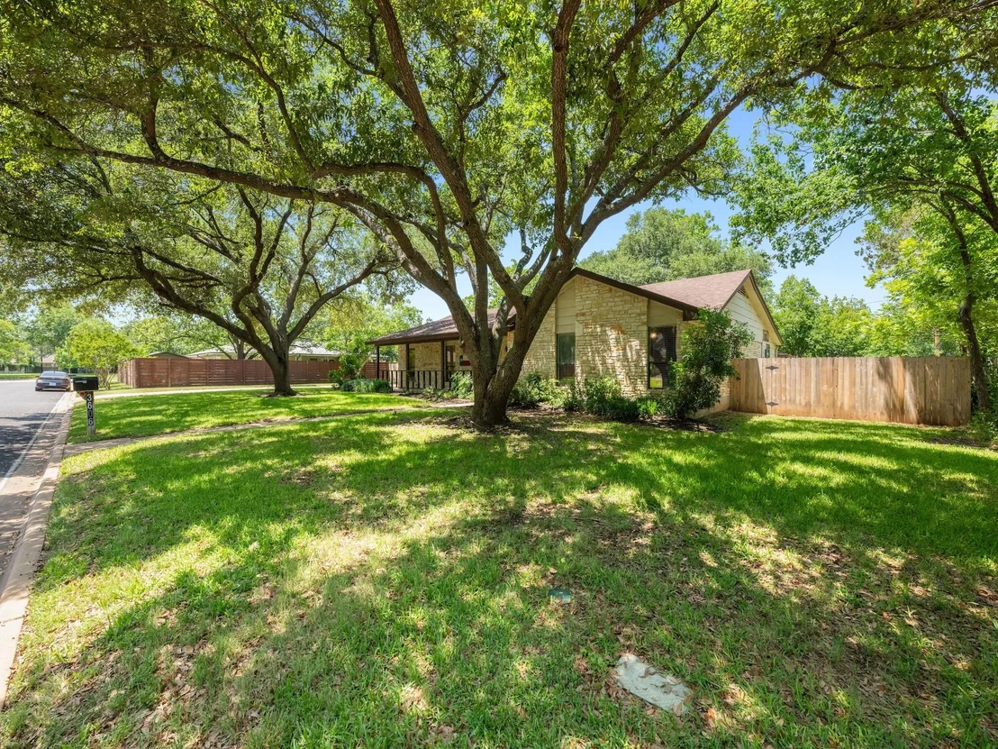 Photo of 3606 Spotted Horse TRL
