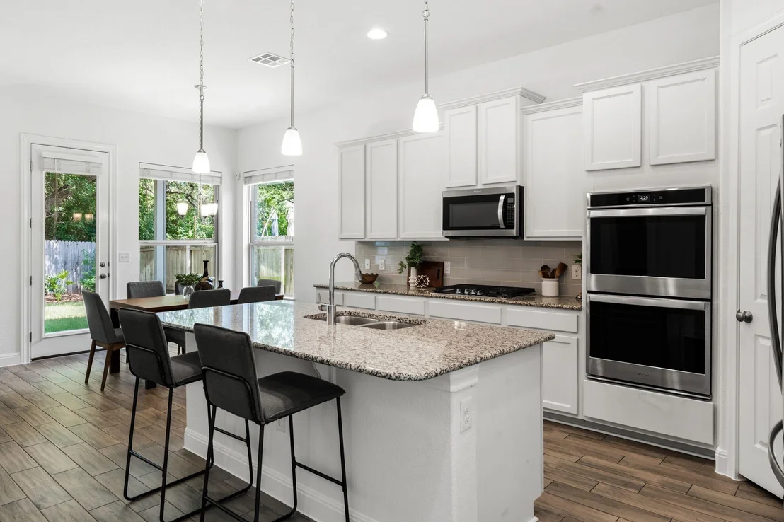Photo of 226 Orange Mimosa LN
