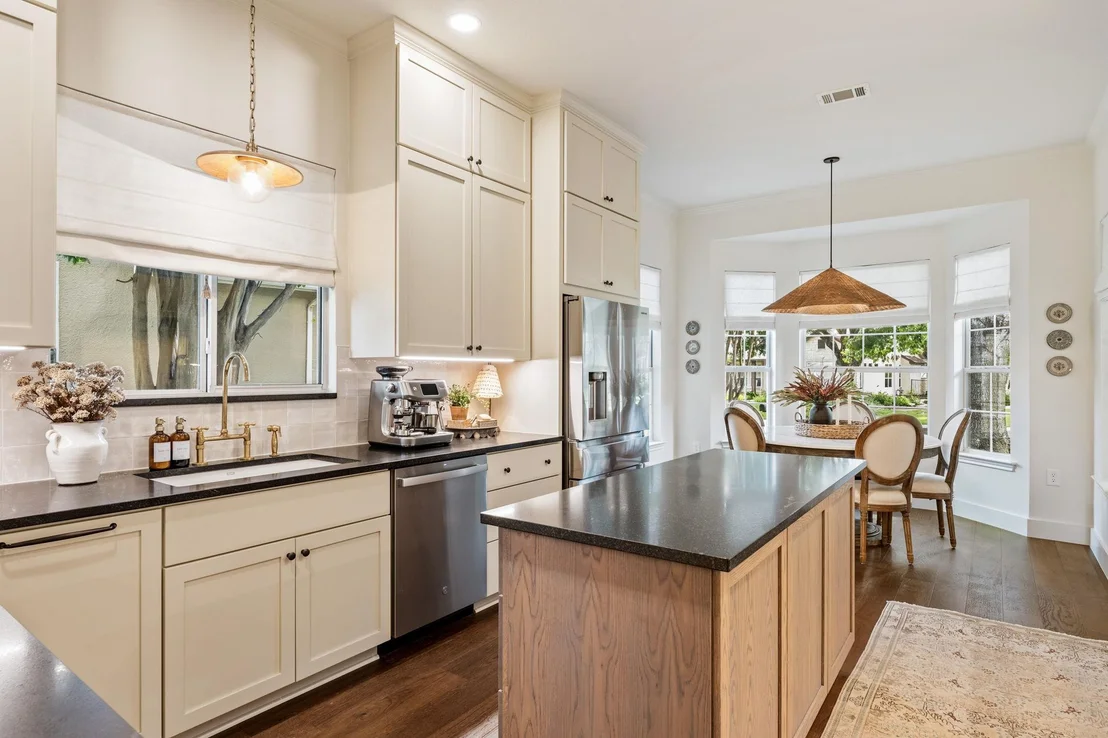 Photo of 118 Cold Springs DR