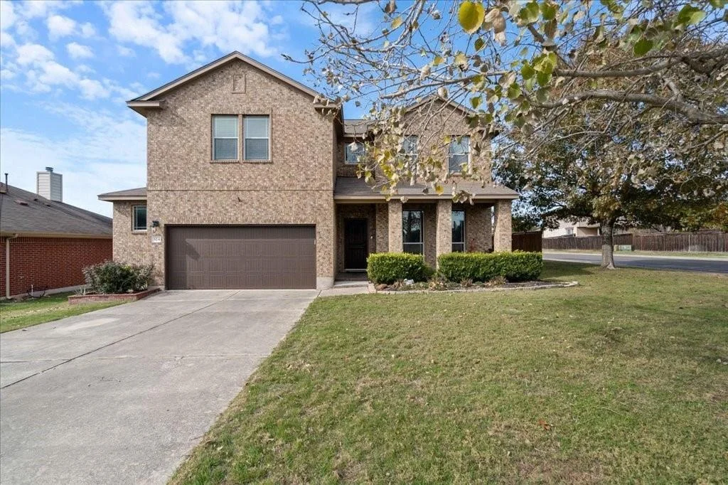 Photo of 324 Bloomsbury DR
