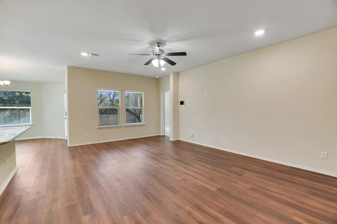 Photo of 4805 Rosaline DR