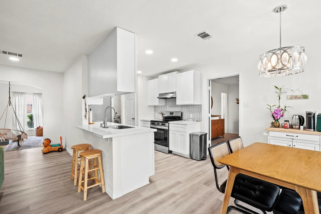 Photo of 4305 Pete DR