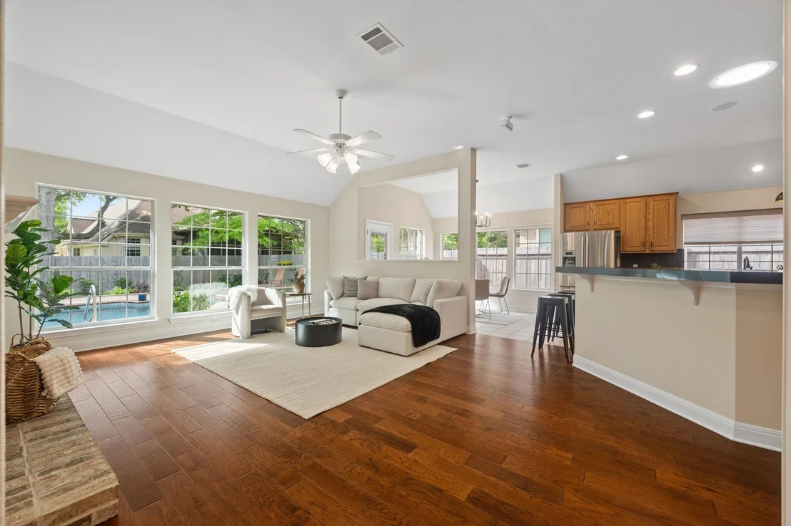 Photo of 8141 Jester BLVD