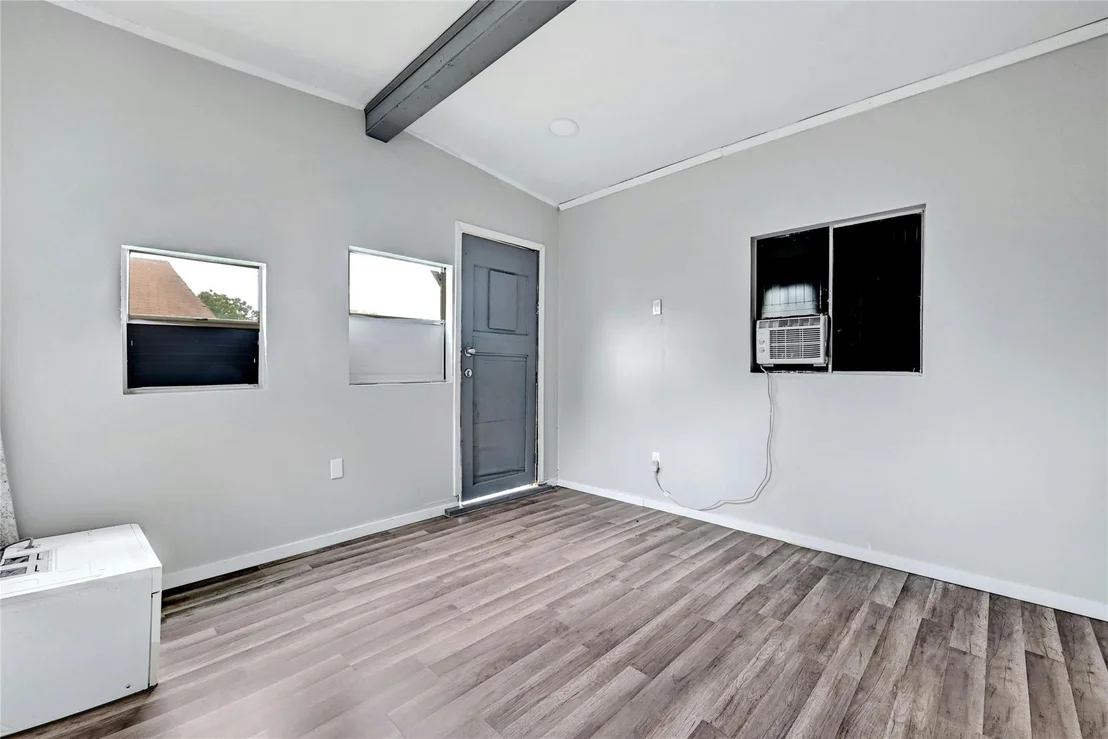 Photo of 7007 Carwill DR