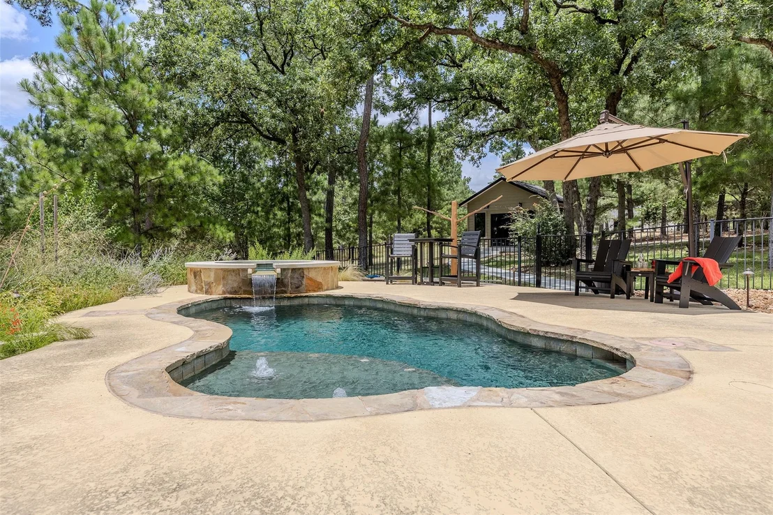 Photo of 176 Cassel WAY