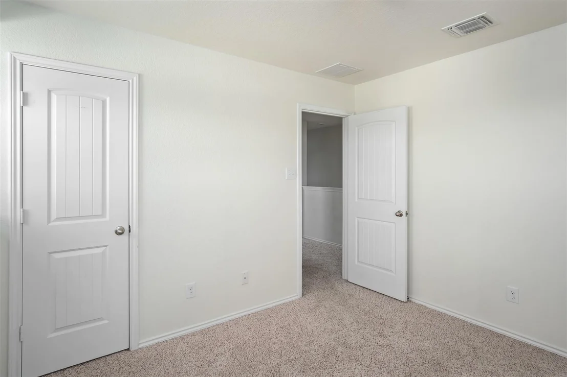 Photo of 213 Rocroi DR