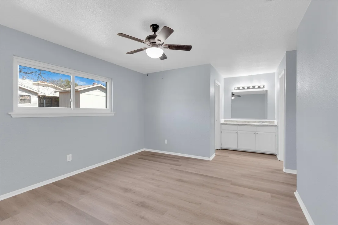 Photo of 2017 Corona DR
