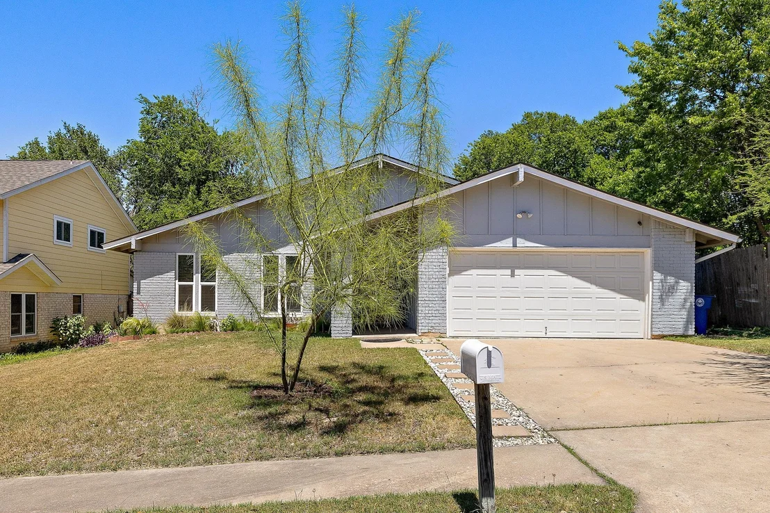 Photo of 1408 Brighton LN