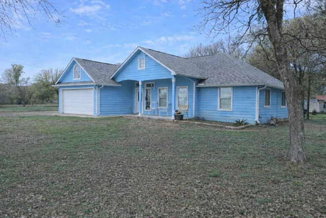 Photo of 132 Enchanted CV