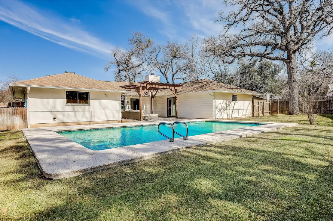 Photo of 8107 Pilgrims PL