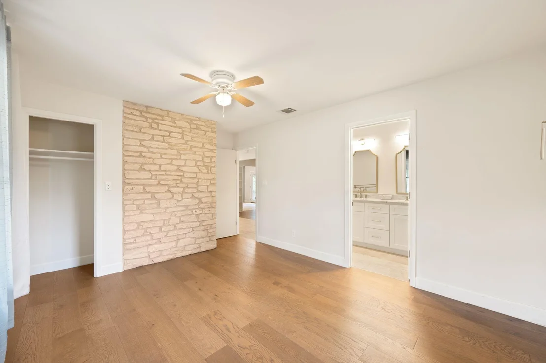 Photo of 210 Waxwing DR